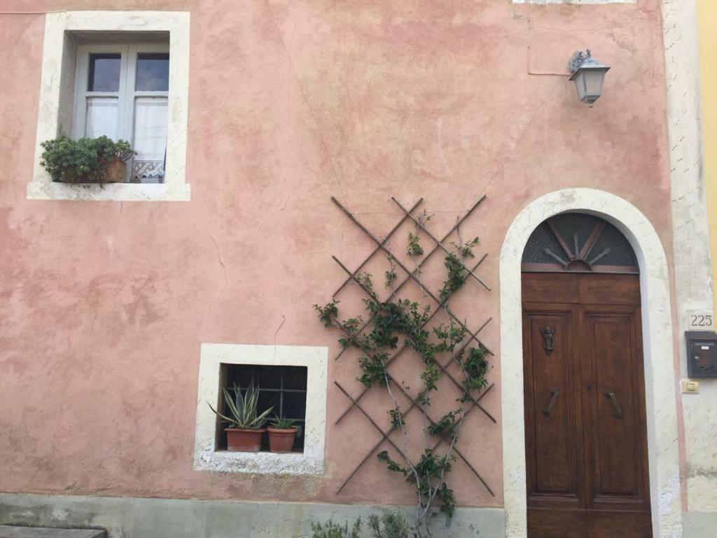 Вилла La Casa Rosa Витиано Экстерьер фото