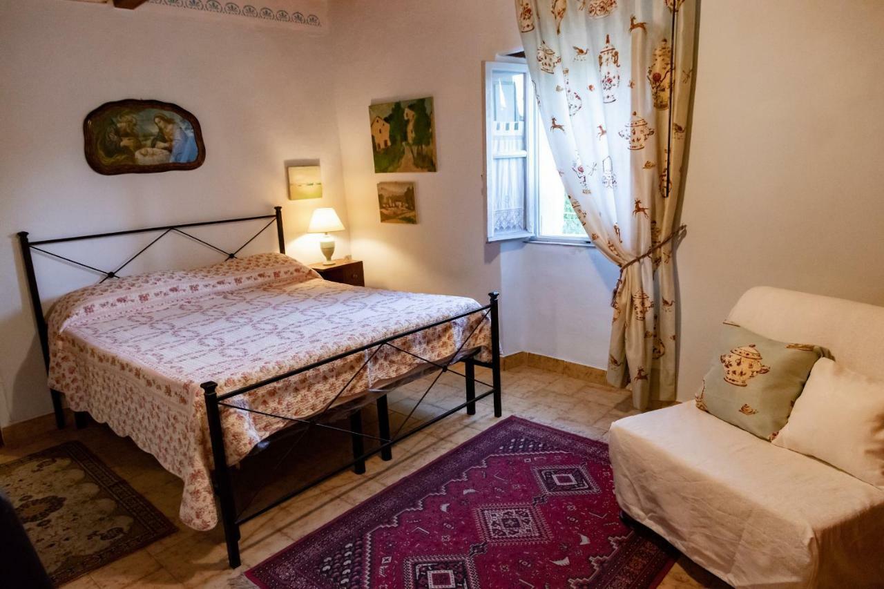 Вилла La Casa Rosa Витиано Экстерьер фото